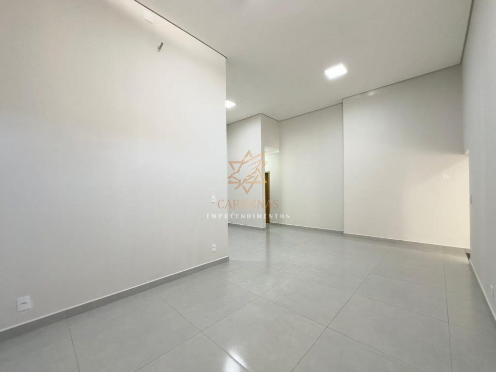 Vende-se Imóvel Comercial ou Residencial Vende-se Imóvel Comercial ou Residencial