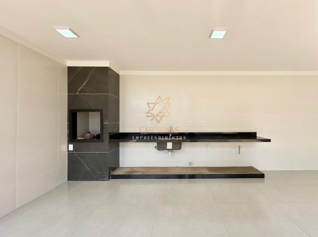 Vende-se Imóvel Comercial ou Residencial Vende-se Imóvel Comercial ou Residencial