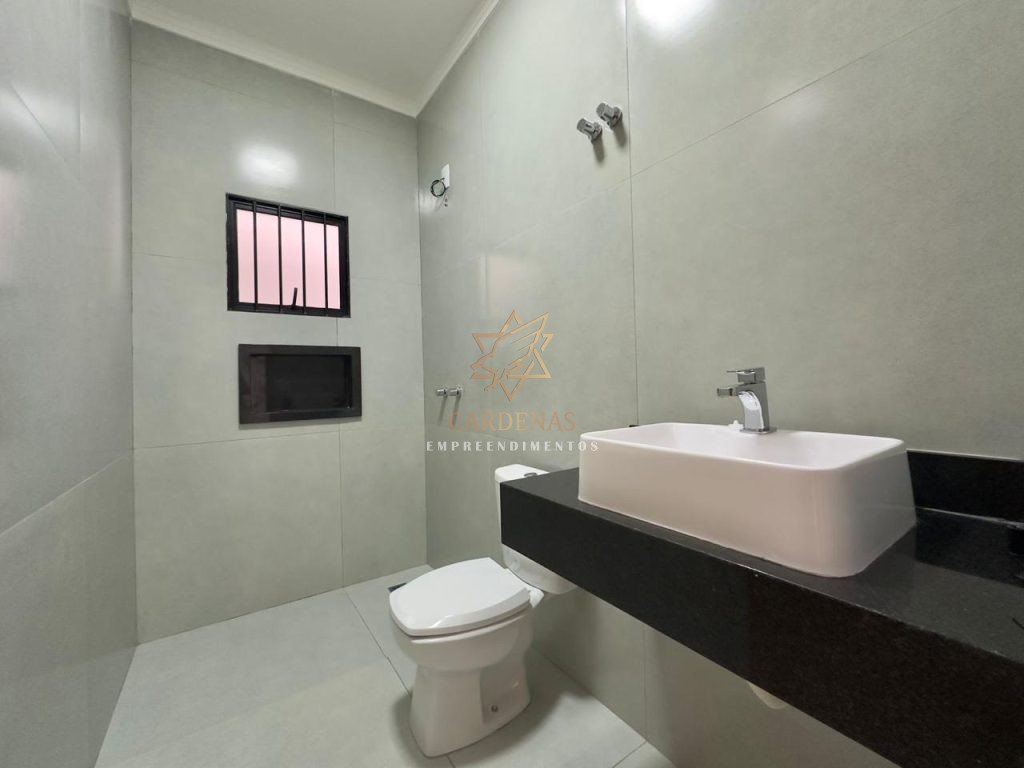 Vende-se Imóvel Comercial ou Residencial Vende-se Imóvel Comercial ou Residencial