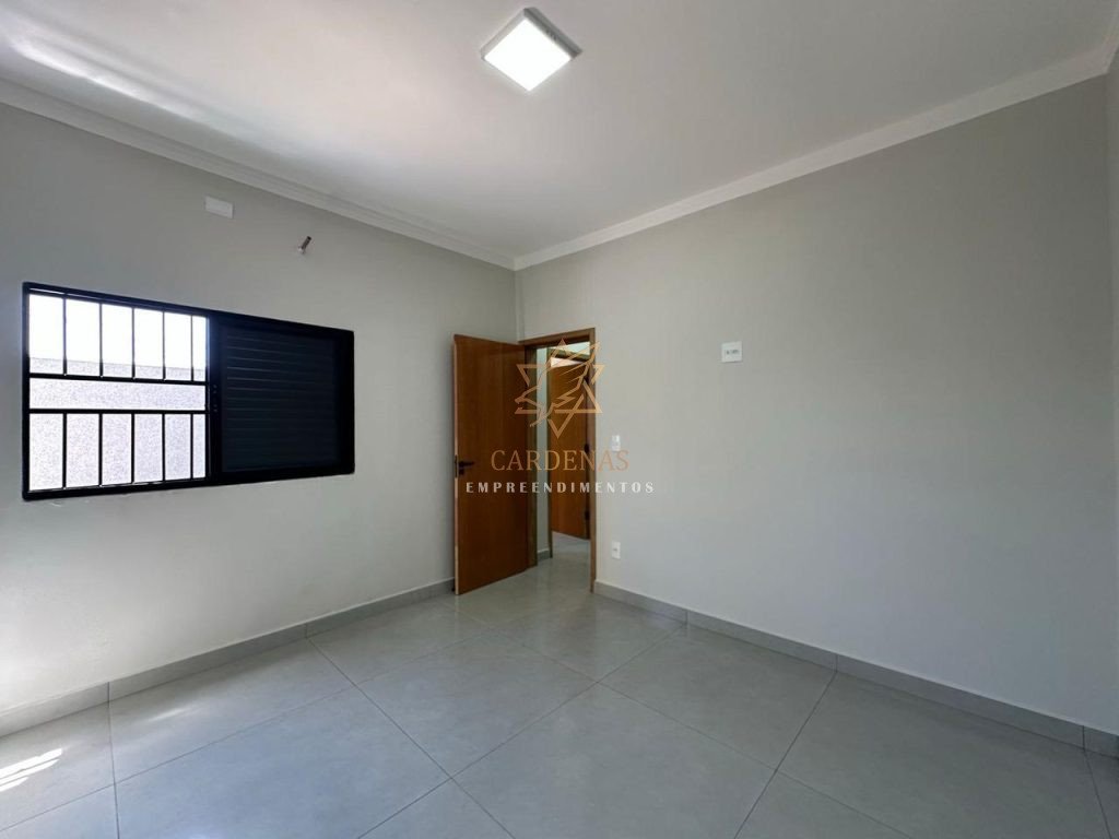 Aluga-se Imóvel Comercial ou Residencial Aluga-se Imóvel Comercial ou Residencial