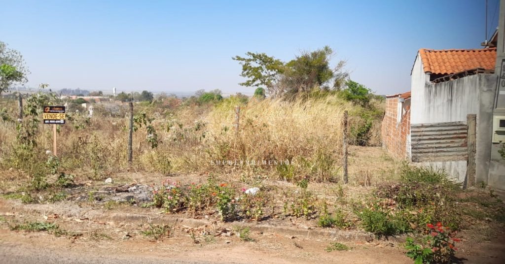 Vende-se Terreno – Parque Resid.Thermas de Ibirá – Vend 104