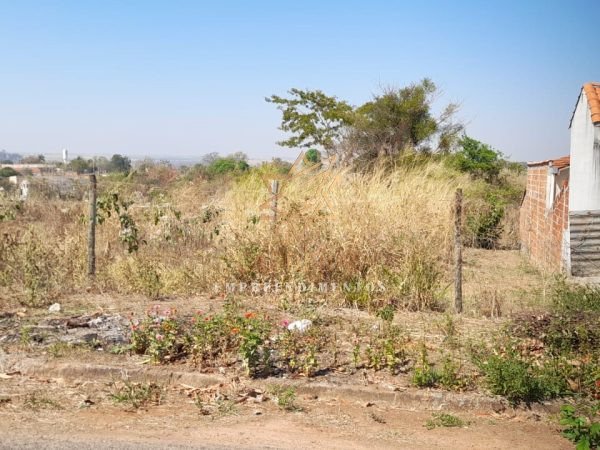 Vende-se Terreno – Parque Resid.Thermas de Ibirá – Vend 104