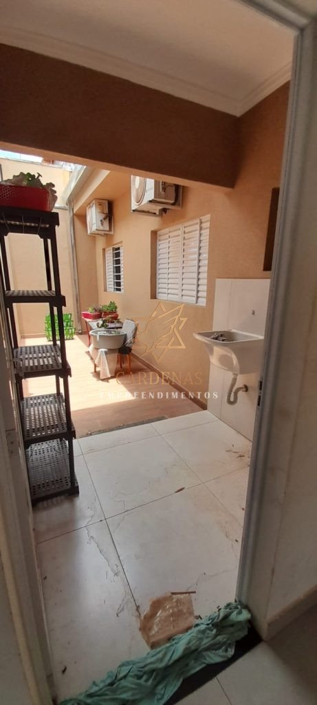 Vende-se Imóvel Comercial e Residencial – Vend 110