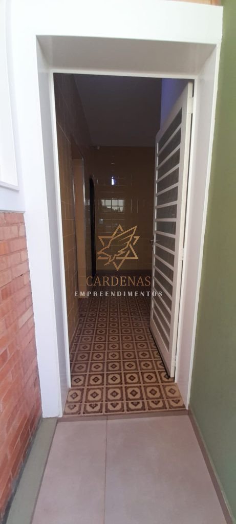 ALUGA-SE CASA COMERCIAL – LOC 115