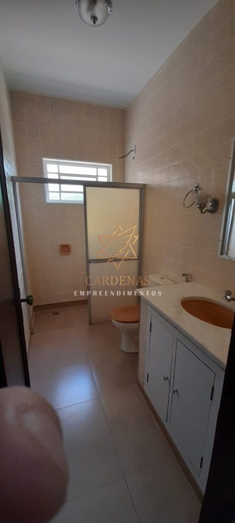 ALUGA-SE CASA COMERCIAL – LOC 115