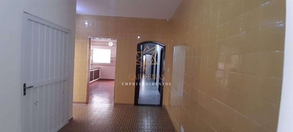 ALUGA-SE CASA COMERCIAL – LOC 115