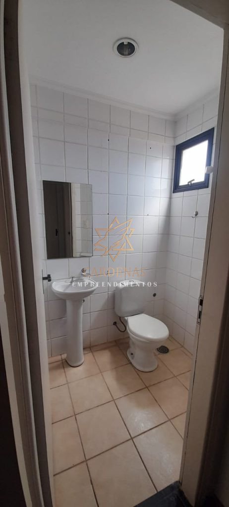 ALUGA-SE SALA COMERCIAL – LOC 116