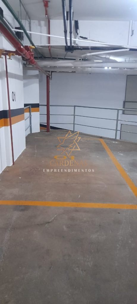 ALUGA-SE SALA COMERCIAL – LOC 116