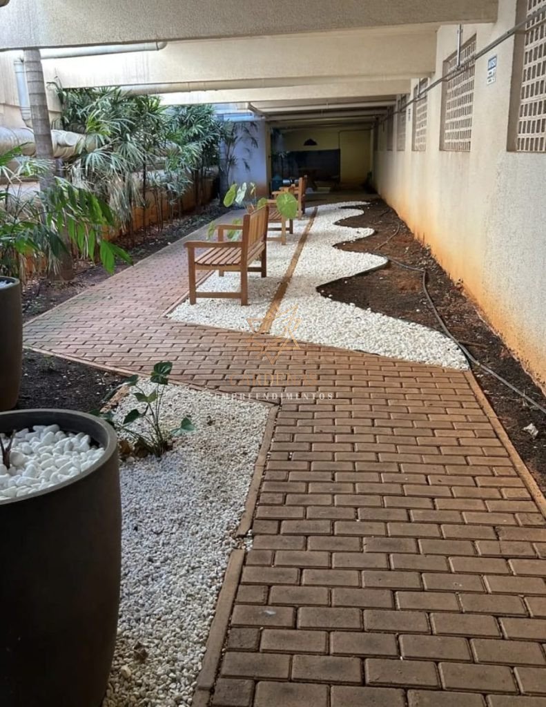 ALUGA-SE APARTAMENTO MOBILIADO – loc 120