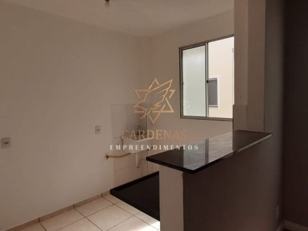 ALUGA-SE APARTAMENTO – CONDOMÍNIO RIO SALAS – LOC 130