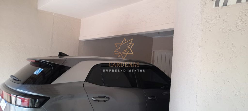 VENDE-SE IMÓVEL RESIDENCIAL – vend 50