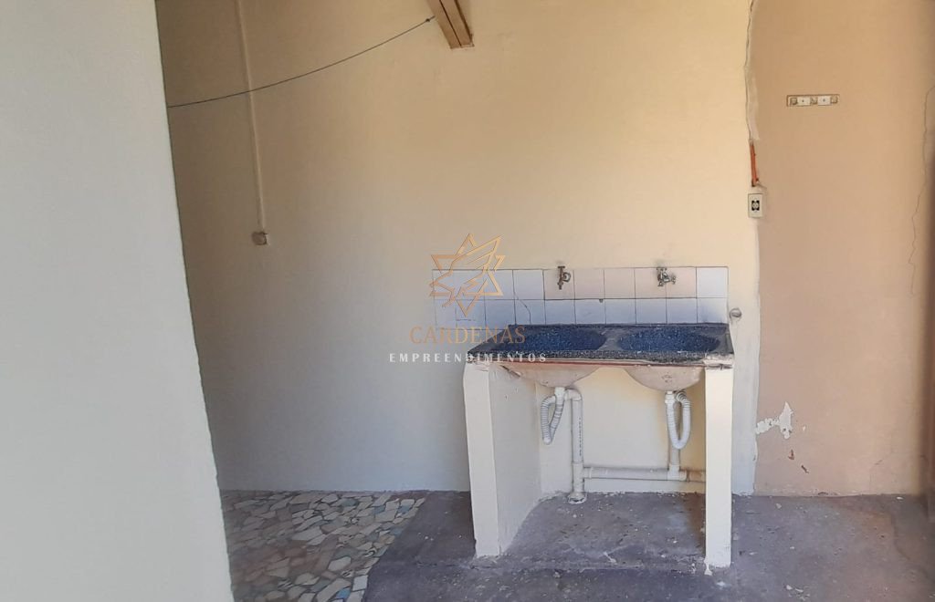 Aluga-se Imóvel Residencial – loc 180