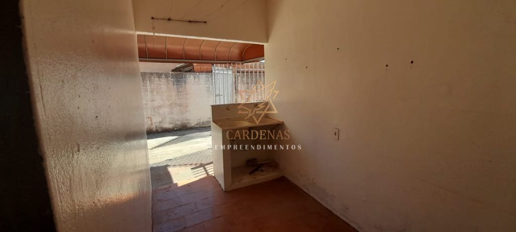 Vende-se Imóvel Residencial – Vend 181